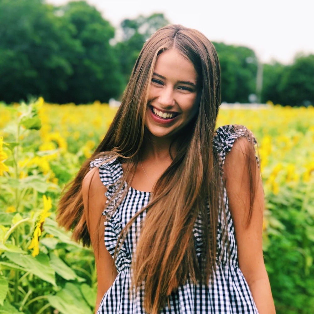 Meet your Posher, Emma